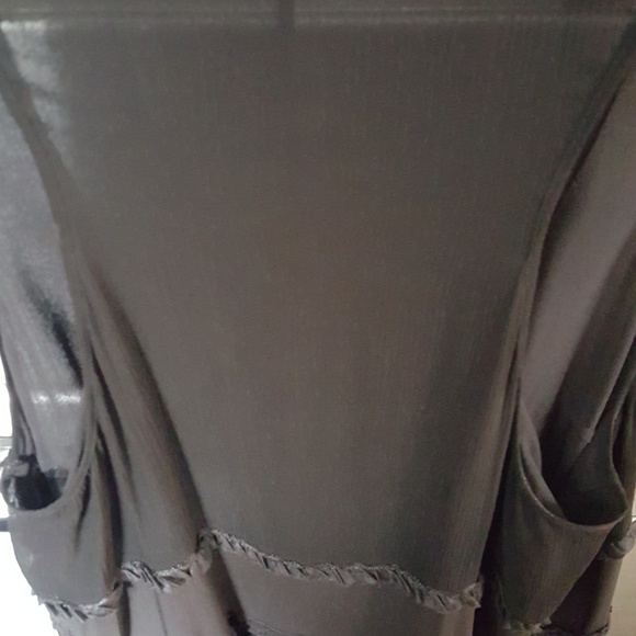 L.A.M.B. Trapese Tiered Tunic - Picture 5 of 9